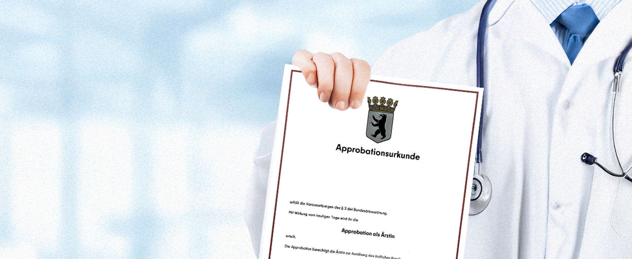YANA-Team berät eine Ärztin zur Approbation in Deutschland